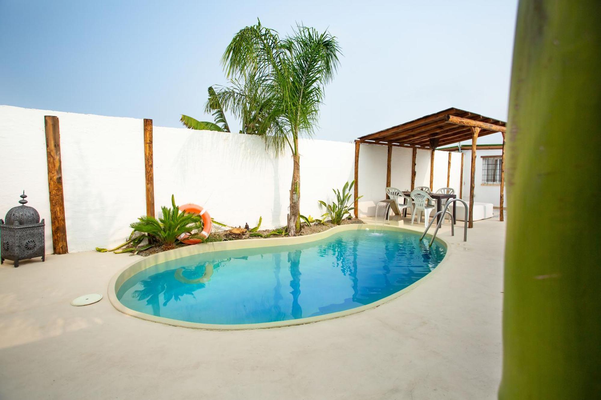 Villa casa blanca luxury spa con piscina privada y jacuzzi privado Chiclana de la Frontera Exterior foto